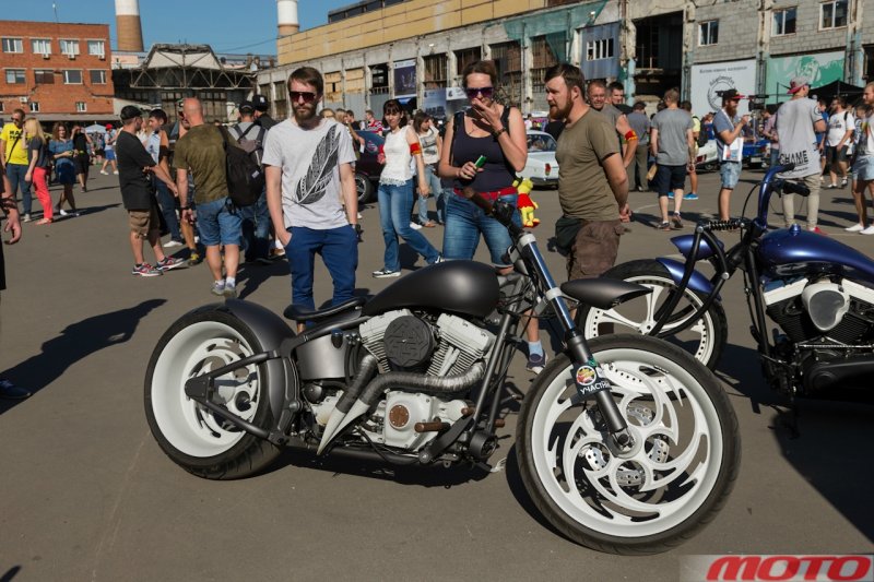 Пляски на руинах. Custom Convention Russia