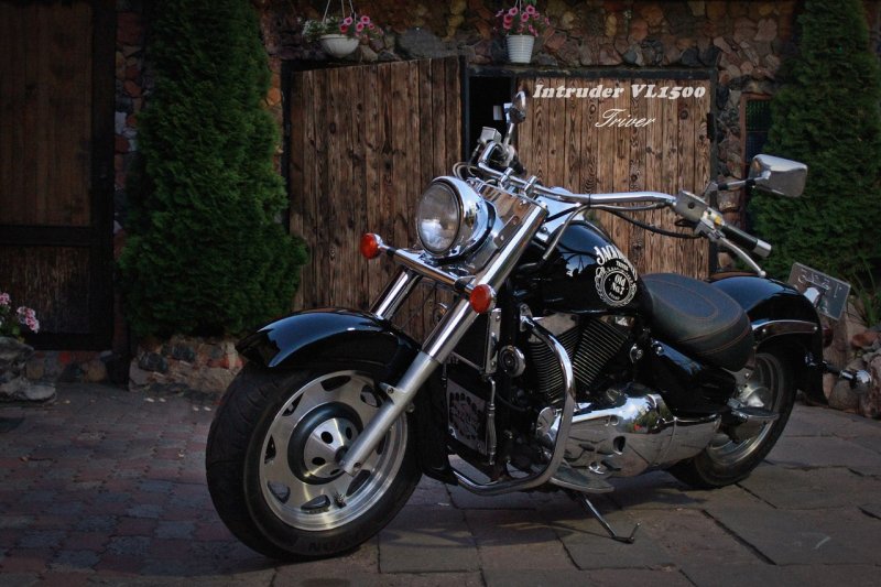 Покраска с заменой цвета Suzuki Intruder VL1500 - Jack Daniel’s