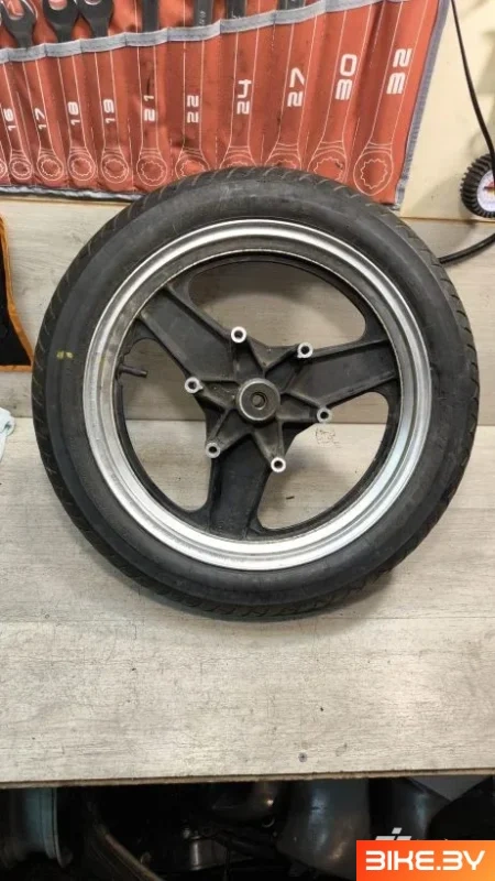 Диск колесный передний Honda VF500F (1984-1986)