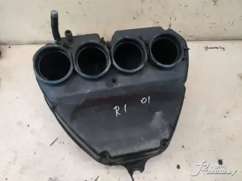 Корпус воздушного фильтра Yamaha R1 (2000-2001)