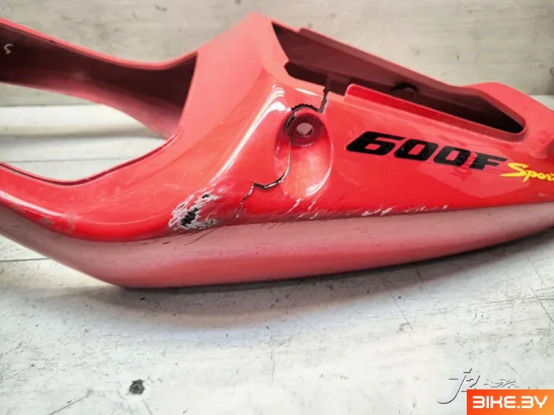 Элемент пластика задний (хвост) Honda CBR600F4i (2001-2006)