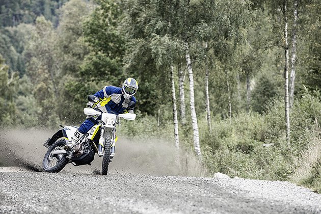 Husqvarna 701 получает новый двигатель Husqvarna 701 получает новый двигатель
