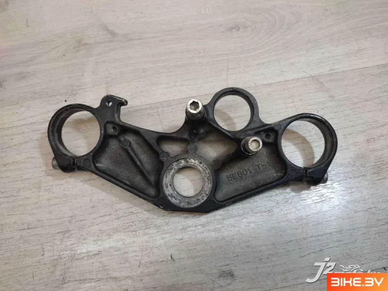 Траверса верхняя Yamaha R6 (1999-2002)