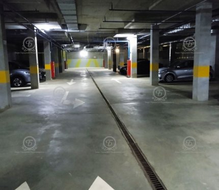 Сдам Машиноместо, Минск Михаловская ул., 200 м²