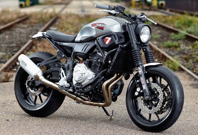 Yamaha XSR700 «Супер 7» Yamaha XSR700 «Супер 7»