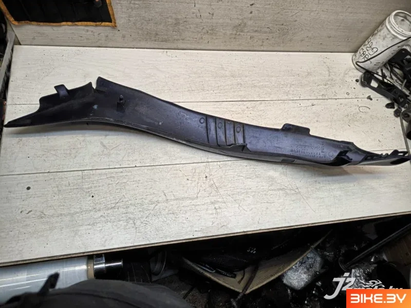 Элемент пластика боковой Yamaha XJ600S Diversion (1992-1997)