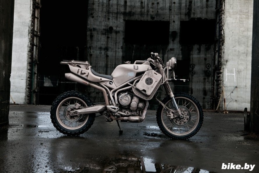 Кастом Icon 1000 Dromedarii на базе Triumph Tiger Кастом Icon 1000 Dromedarii на базе Triumph Tiger
