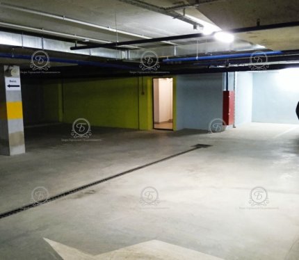 Сдам Машиноместо, Минск Михаловская ул., 200 м²