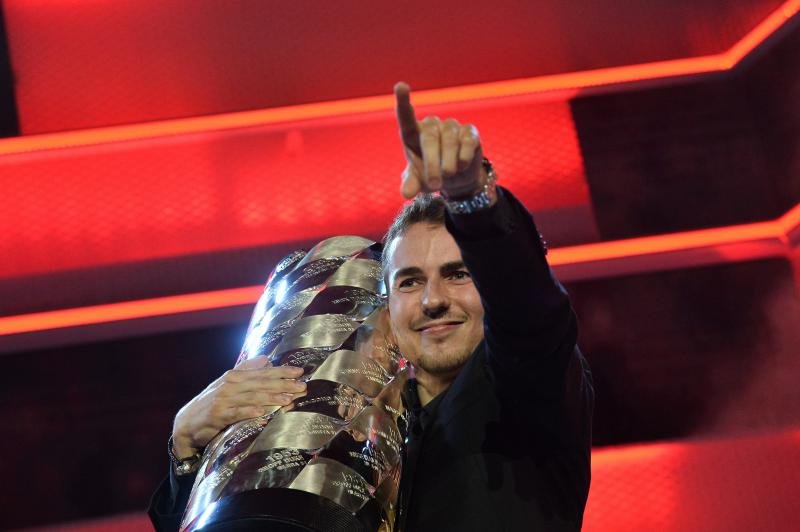 MotoGP: Росси проигнорировал церемонию FIM MotoGP: Росси проигнорировал церемонию FIM
