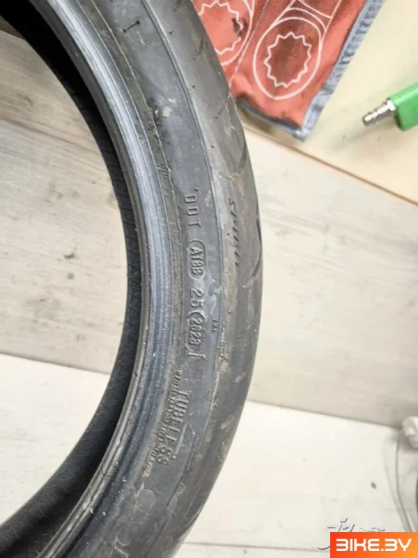 Мотошина AVON SPIRIT 120/70-17 (дата выпуска 26/23) Honda VFR750F (1990-1993)
