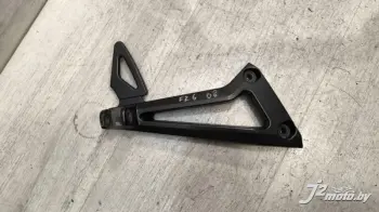 Кронштейн задней боковой подножки Yamaha FZ6S (2008-2009)