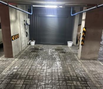 Продам Машиноместо, Минск Нарочанская ул., 18,8 м²