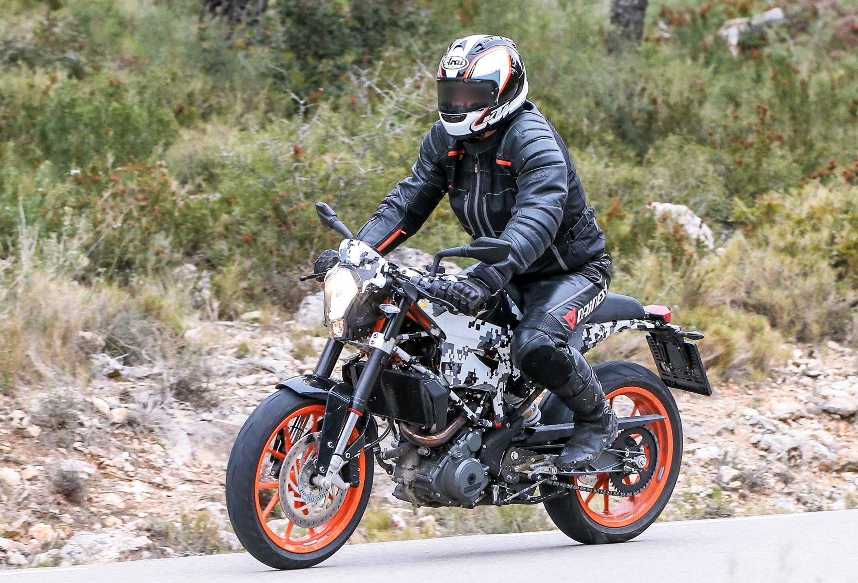 Husqvarna тестирует мотоцикл серии 401 Husqvarna тестирует мотоцикл серии 401