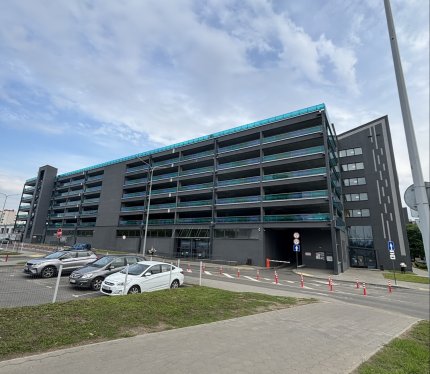 Сдам Машиноместо, Минск Макаенка ул., 12,9 м²