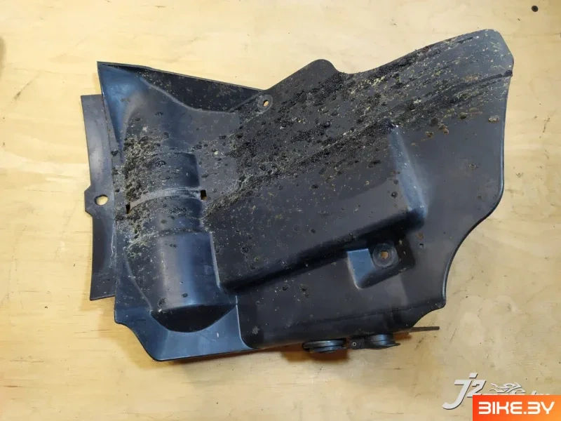 Элемент пластика BMW K1200GT (2002-2004)