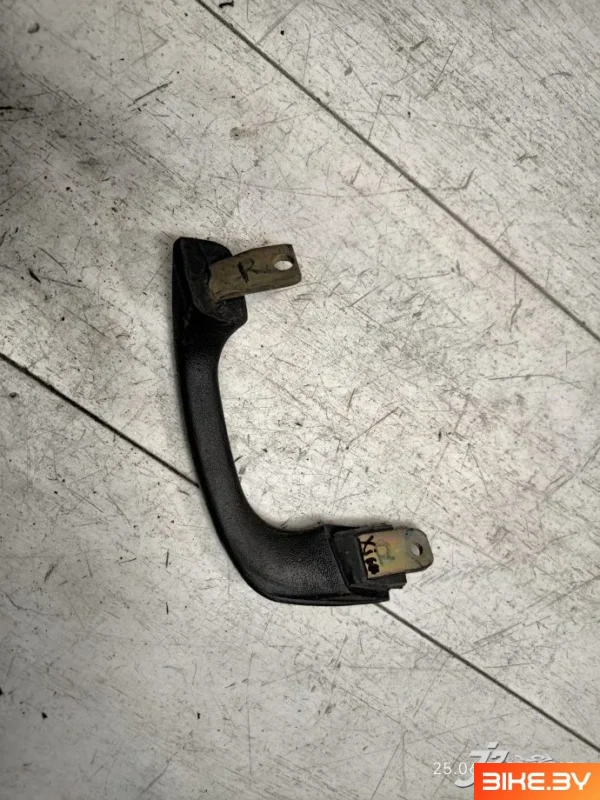 Ручка пассажира Yamaha XJ600S Diversion (1992-1997)