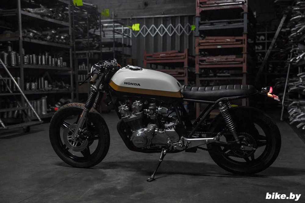 Bullitt Garage: Кастом Honda CB900 Raging Bull Bullitt Garage: Кастом Honda CB900 Raging Bull