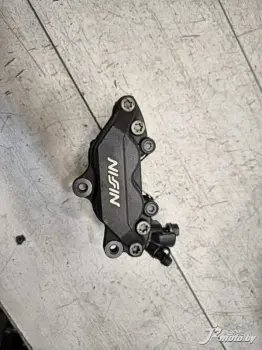 Суппорт передний Honda CBR600F4i