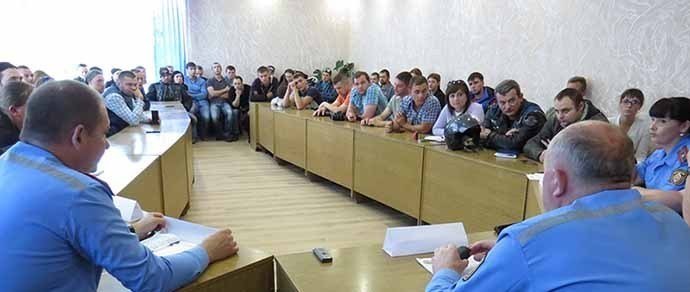 Витебские инспекторы взялись за мотоциклистов: за сутки — 20 нарушителей Витебские инспекторы взялись за мотоциклистов: за сутки — 20 нарушителей