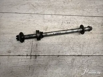 Ось заднего колеса Yamaha XJ600S Diversion (1992-1997)
