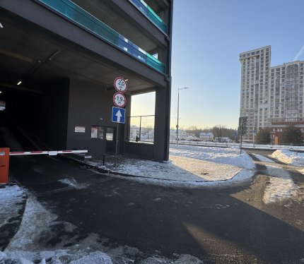 Сдам Машиноместо, Минск Макаенка ул., 14 м²