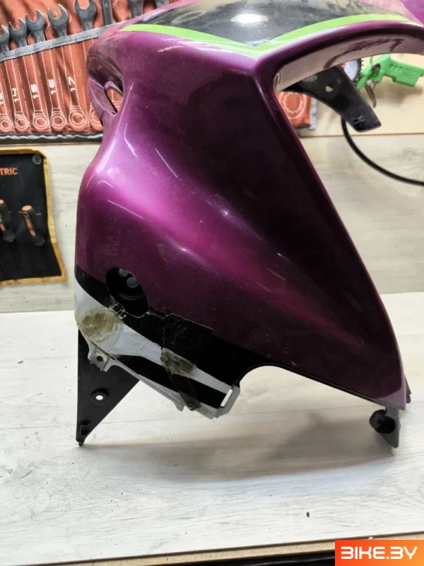 Элемент пластика передний (морда) Honda CBR600F3 (1995-1998)