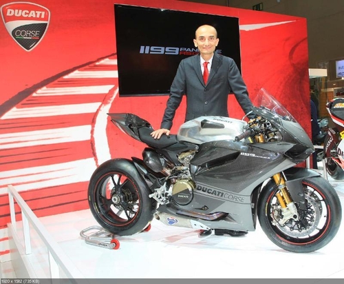 Гоночный мотоцикл Ducati 1199RS Panigale 2013 Гоночный мотоцикл Ducati 1199RS Panigale 2013