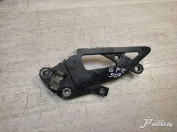 Кронштейн боковой подножки Kawasaki GPZ500 (1994-2009)