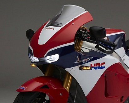 Как бы реплика. Долгожданная Honda RC213V-S, аппарат MotoGP для обычных дорог. Как бы реплика. Долгожданная Honda RC213V-S, аппарат MotoGP для обычных дорог.