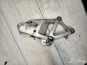 Кронштейн боковой подножки Honda VFR750F (1990-1993)