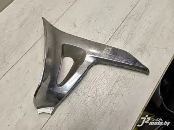 Накладка боковая Honda GL1800 (2001-2005)