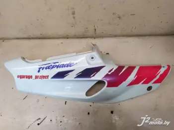 Элемент пластика боковой задний Honda CBR900RR Fireblade (1992-1994)