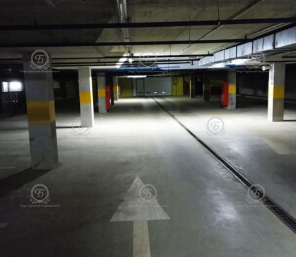 Сдам Машиноместо, Минск Михаловская ул., 200 м²