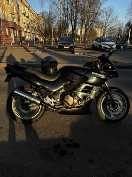 Kawasaki GPZ, 1996 г.