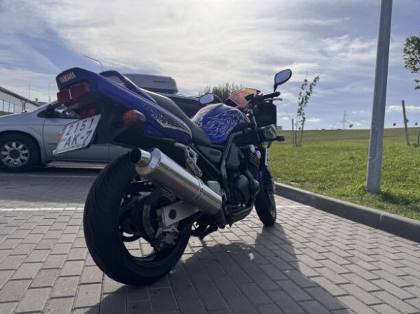 Yamaha FZS, 2003 г.
