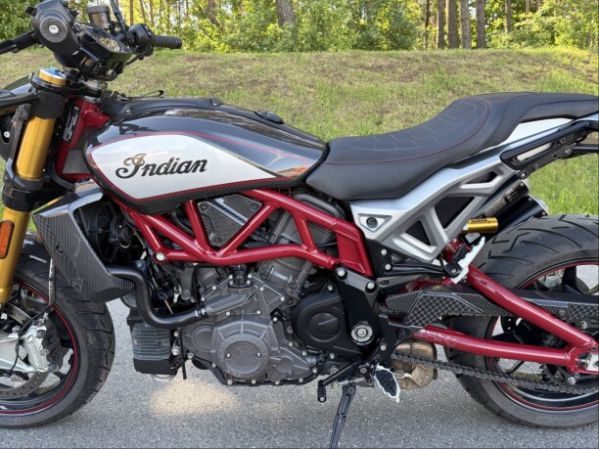 Indian FTR 1200 Carbon R, 2021 г.