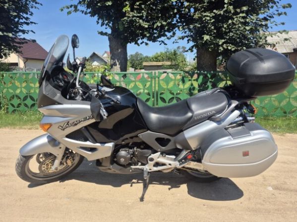 Honda Varadero, 2003 г.