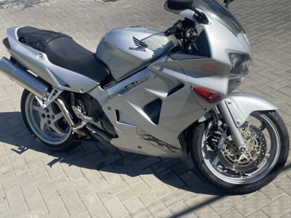 Honda VFR RC46, 1997 г.