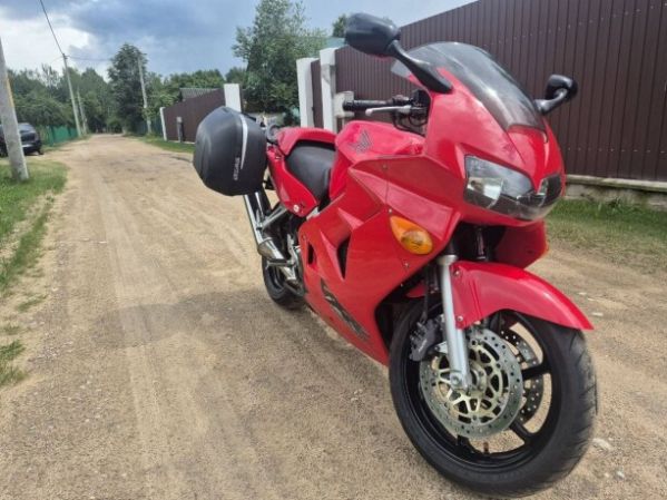 Honda VFR, 1998 г.