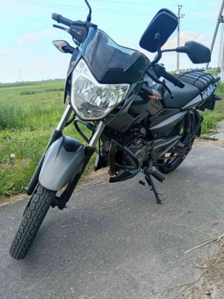 BAJAJ Pulsar, 2023 г.