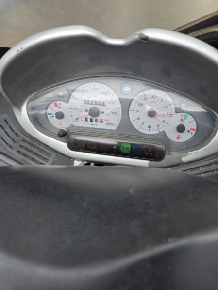 Piaggio X8, 2004 г.