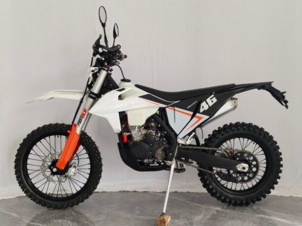 Regulmoto Crosstrec 350, 2026 г.