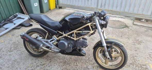 Ducati Monster 600, 2000 г.