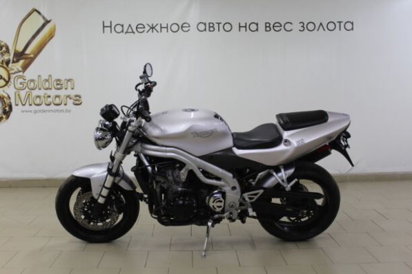 Triumph Daytona, 2001 г.
