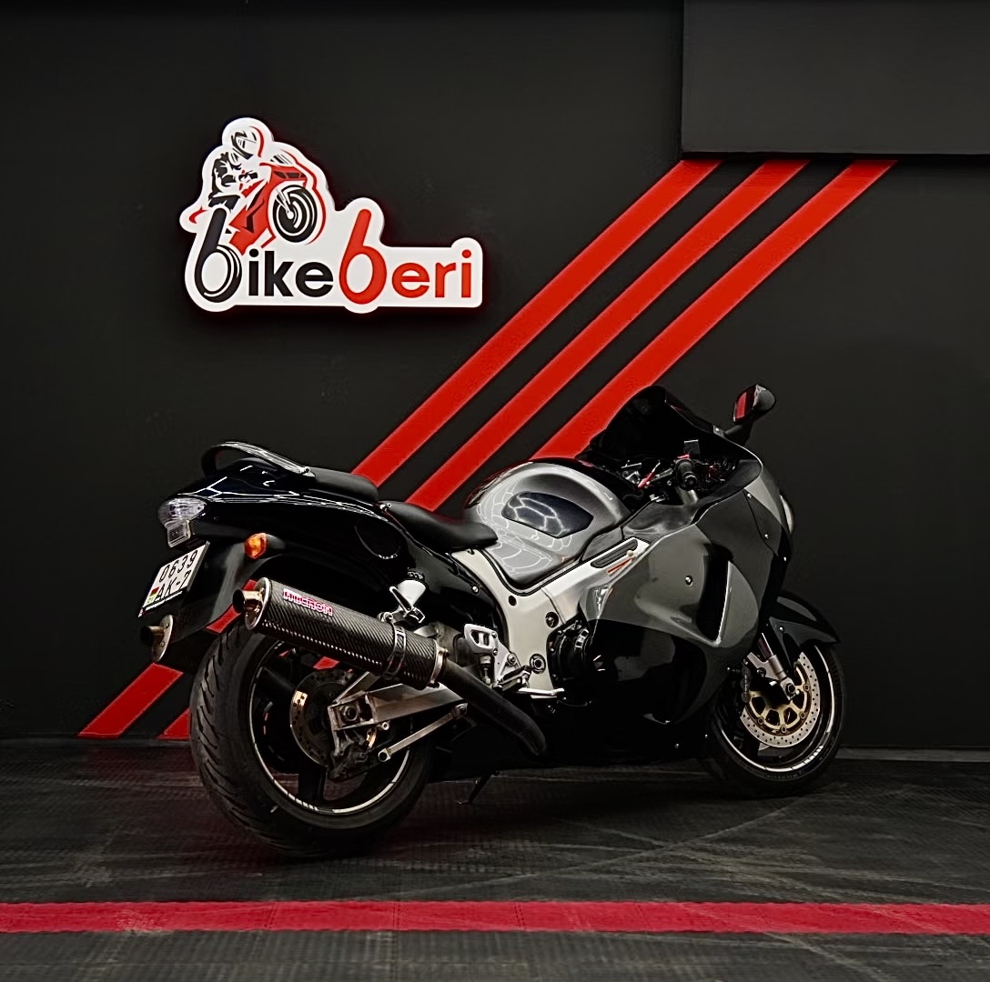 Suzuki GSX-R1300 Hayabusa 2011 года