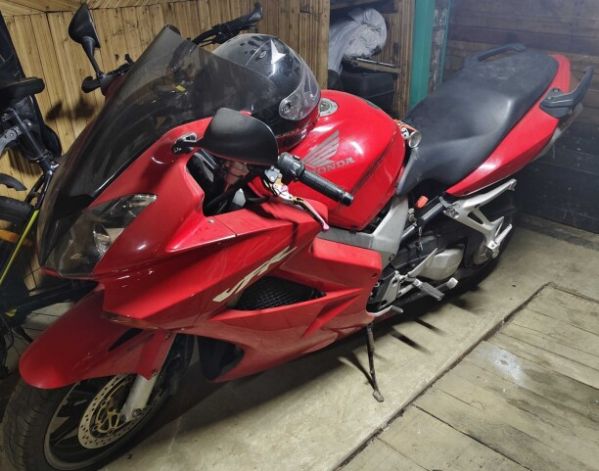 Honda VFR, 2005 г.