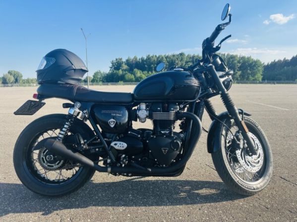 Triumph Bonneville T120 Black, 2023 г.