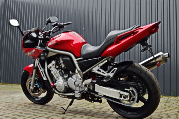 Yamaha FZS 1000 Fazer, 2002 г.