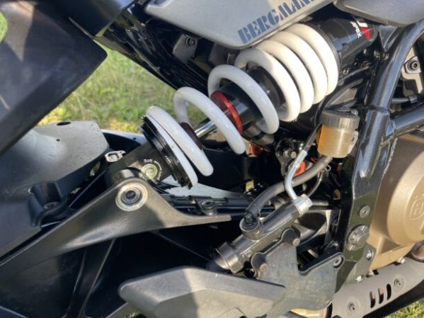 Husqvarna Svartpilen 2-е поколение, 2025 г.