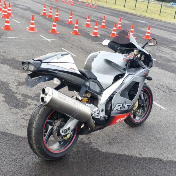 Aprilia RSV Aprillia RSV1000 Mielle, 2002 г.